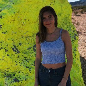 Meet your Posher, Ava